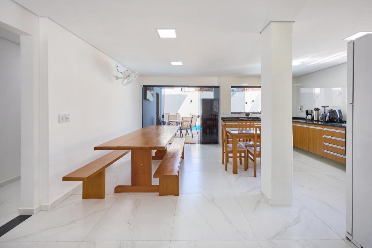 Casas 01 Ou 02 - Piscina, Churrasqueira, 150 Mt Mar, Quartos Com Ar Condicionado, Tv Smart 43, Ventilador * Ubatuba